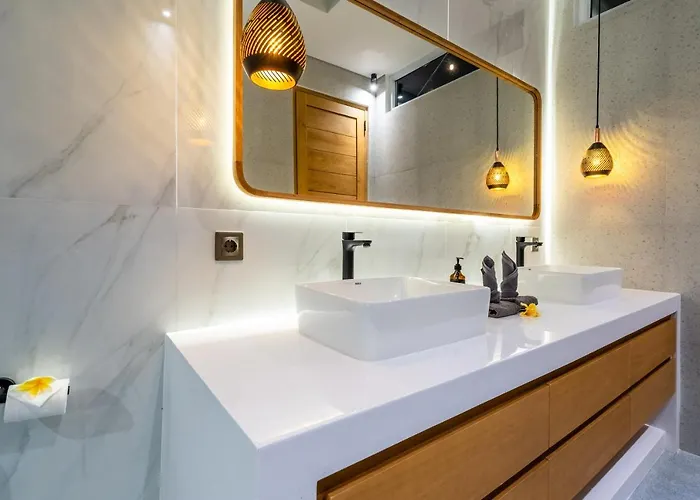 Casa Blanca By Betterplace Villa
